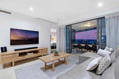 GUARANTEED OCEAN VIEW - Level 16 And Up - Soul Surfers Paradise - Self Contained &Privately Managed - Accommodation Port Hedland 3