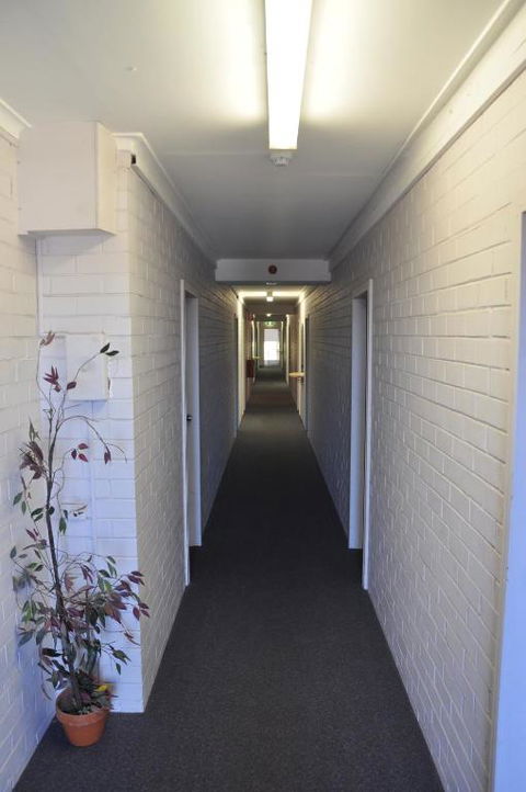 H & D Apartments - Accommodation Port Hedland 2