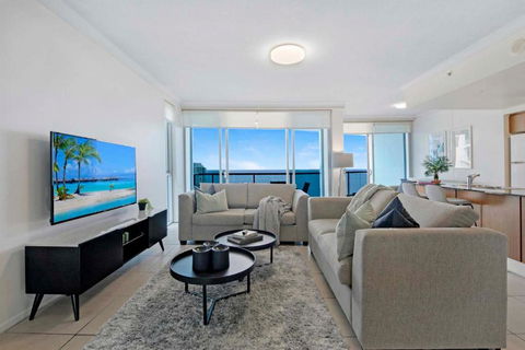 HIGH FLOOR GUARANTEE - 3 Bedroom Plus Study Apartments At Chevron Renaissance - Self Contained & Privately Managed - Wow Stay - Accommodation Port Hedland 2