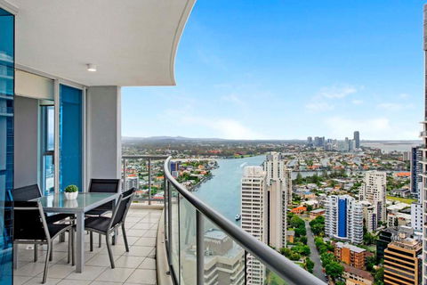 HIGH FLOOR GUARANTEE - 3 Bedroom Plus Study Apartments At Chevron Renaissance - Self Contained & Privately Managed - Wow Stay - Accommodation Port Hedland 3