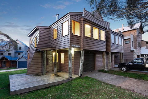 HAY SHED Chalet, Alpine-getaways - Accommodation Port Hedland 0