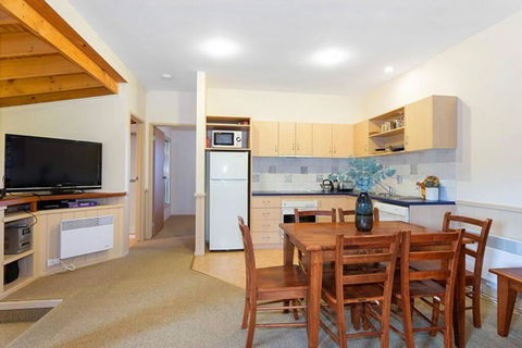 HAY SHED Chalet, Alpine-getaways - Accommodation Port Hedland 1