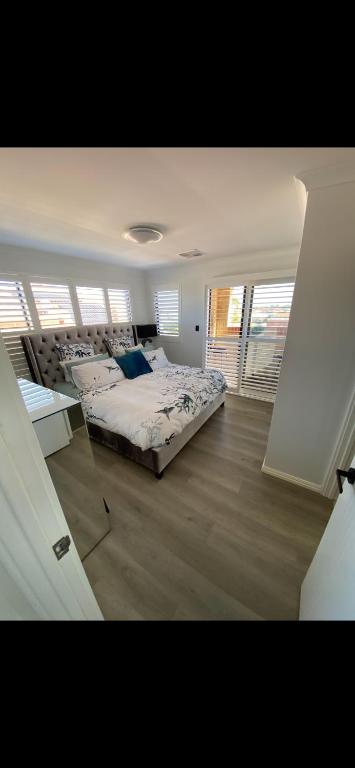 Hillarys Sea-View Panoramic Living - Accommodation Port Hedland 3