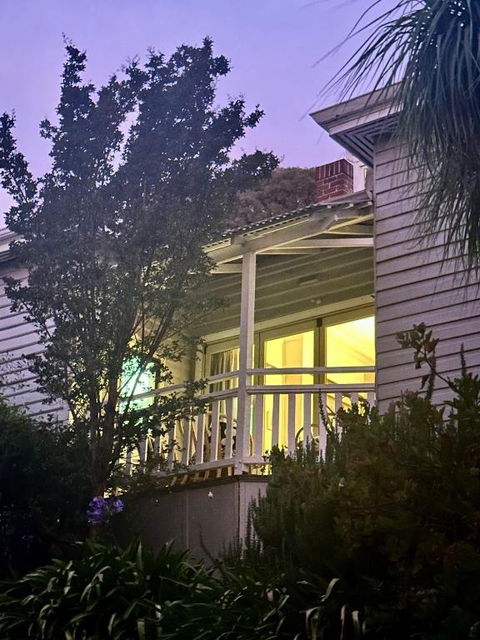 Hilltop Cottage - Accommodation Port Hedland 2