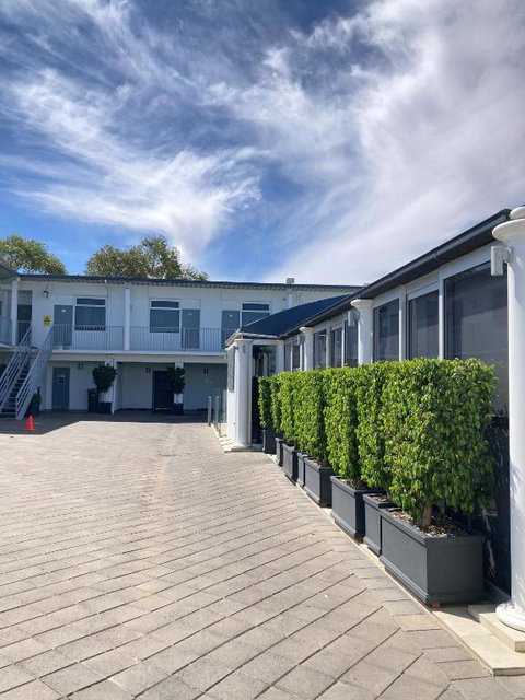 Ibis Styles Broken Hill - Accommodation Port Hedland 2