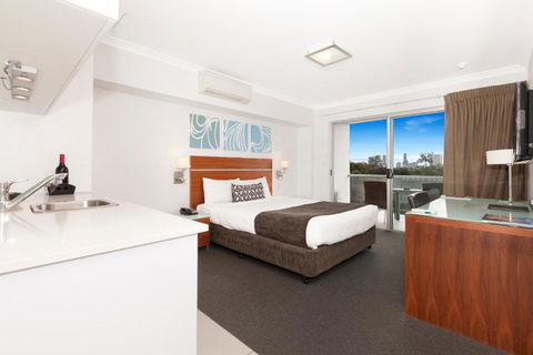 Hotel Chino - Accommodation Port Hedland 0