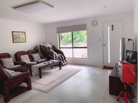 Home Away From Home-(Room1) - Accommodation Port Hedland 2