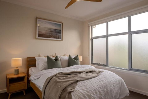 Home In Christies Beach - Accommodation Port Hedland 0