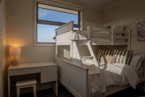 Home In Christies Beach - Accommodation Port Hedland 1