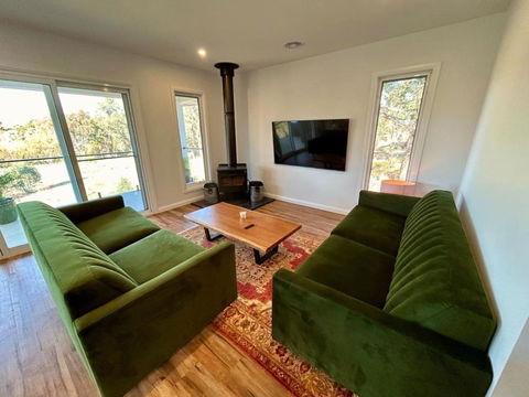 House On The Hill - Accommodation Port Hedland 2