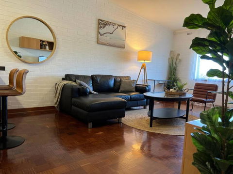 Humble & Cosy, In The Heart Of East Vic Park - Accommodation Port Hedland 0