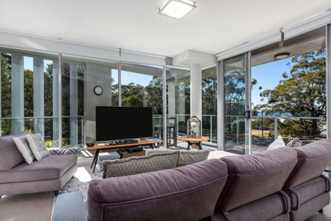 Husqi Loft - Accommodation Port Hedland 3