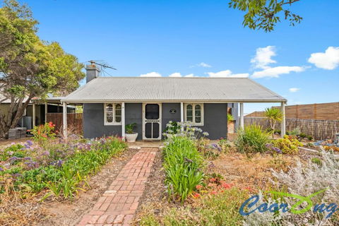 Hyde Cottage - Accommodation Port Hedland 0