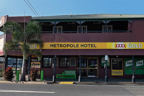 Hotel Metropole Proserpine - Accommodation Port Hedland 1
