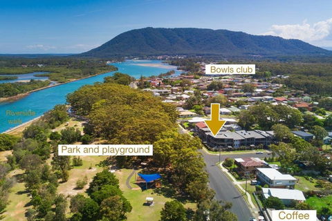 Ait Shona - Happy Place. Apt 10 Haven On The Park - Accommodation Port Hedland 3