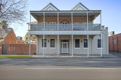 Albury Suites - Waterstreet - Accommodation Port Hedland 0