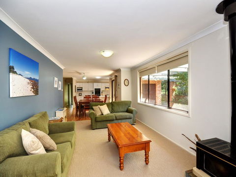 All Decked Out - Pet Friendly - Accommodation Port Hedland 1