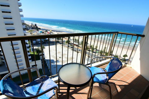Aloha Surfers Paradise! - Accommodation Port Hedland 0