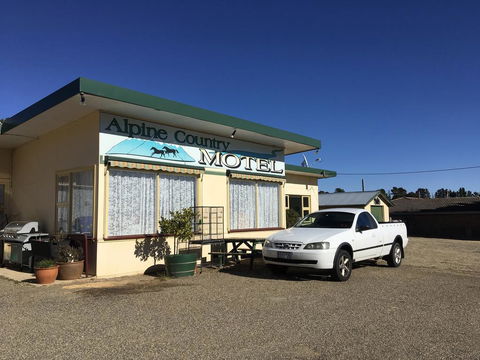 Alpine Country Motel - Accommodation Port Hedland 1