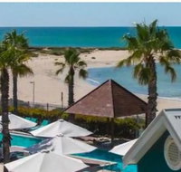 AN OCEANBEACH and POOL VIEW APARTMENT - Apt 210 SEASHELLS RESORT - Accommodation Port Hedland