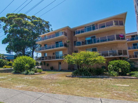 Anchorage 2, With Water Views - Accommodation Port Hedland 3