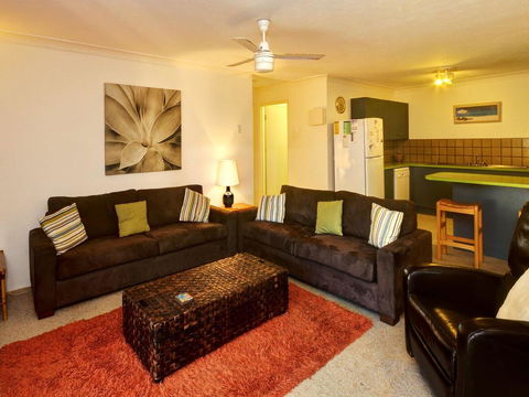Apartment With Inground Pool - Accommodation Port Hedland 0