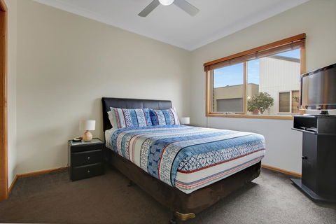 Apartments On Church - Unit 7 - Accommodation Port Hedland 1