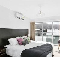APOLLO 13 STUDIO - free wifi opposite beach - Accommodation Port Hedland