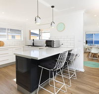 Aqua Palm with Sweeping One Mile Views - Accommodation Port Hedland