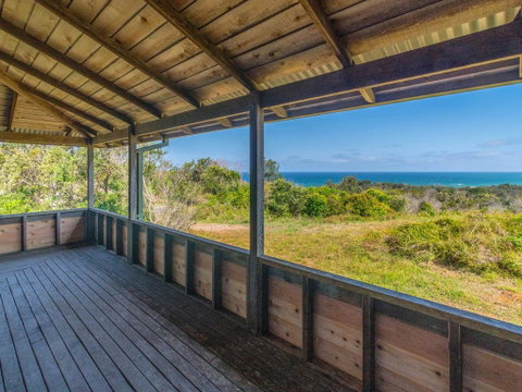 Aqualuna- Excellent Surfing Beaches. - Accommodation Port Hedland 1
