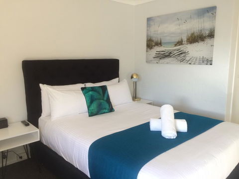 Araluen Motor Lodge - Accommodation Port Hedland 0