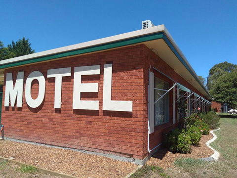Armidale Rose Villa Motel - Accommodation Port Hedland 2