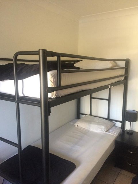 Arrival Lodge Bed & Breakfast - Accommodation Port Hedland 1