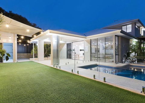 Luxury Executive Home With Pool - Accommodation Port Hedland 0