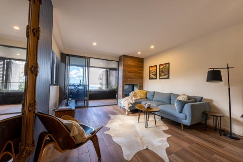 Luxury Hinterland Retreat - Family Suite With Hinterland And Ocean Views - Accommodation Port Hedland 1