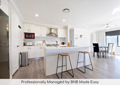 Magnolia Entertainer - Firepit, Pets Welcome - Accommodation Port Hedland 0
