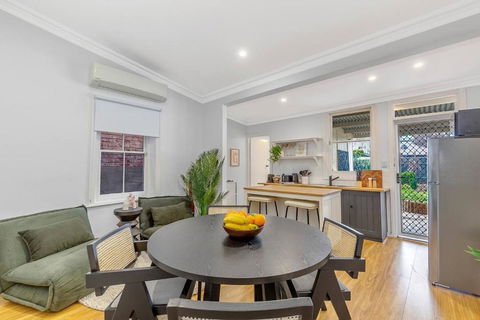 Main Street Terrace - An Elegant Urban Escape - Accommodation Port Hedland 0