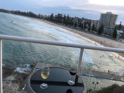 Manly Waterfront Beach Stay - Accommodation Port Hedland 3