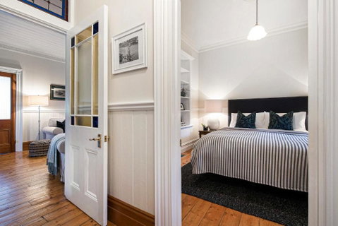MARIGOLD COTTAGE Charming 1870s Central Daylesford Cottage - Accommodation Port Hedland 1