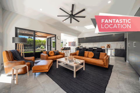 Marble At South Plympton - 4BR Modern WiFi - Accommodation Port Hedland 0