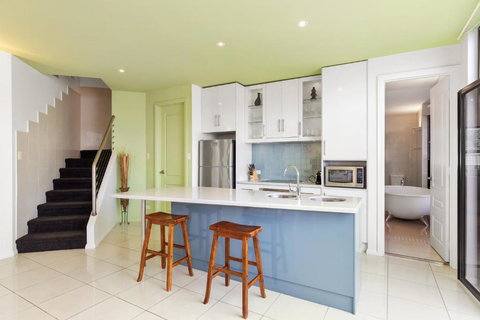 Merlot Verdelho Townhouses - Accommodation Port Hedland 2