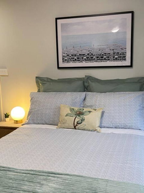 MEPLE, Tiny Home, Pets, Walk2Food, WiFi, Bfast, - Accommodation Port Hedland 0