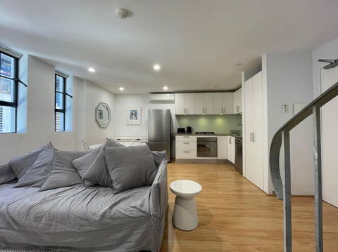 Modern 2 Bedroom Warehouse Conversion - Accommodation Port Hedland 0