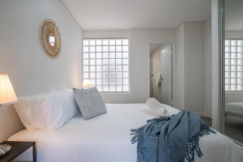 Modern 1-Bedroom Retreat - Accommodation Port Hedland 3