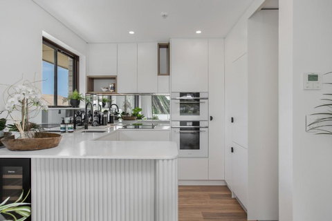 Modern, North-east Facing, 2-bed Apartment - Accommodation Port Hedland 2