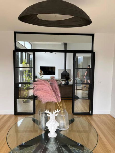 Modern Farmhouse - Accommodation Port Hedland 1