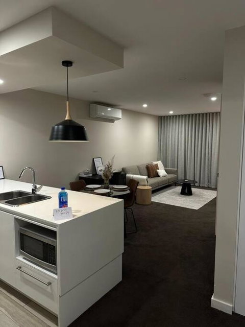 Modern Griffith Apartment - Accommodation Port Hedland 1