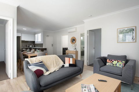 Modern Cozy - Accommodation Port Hedland 1