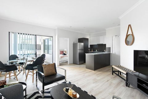 Minimalist Exec 2bdr Near River - Accommodation Port Hedland 3