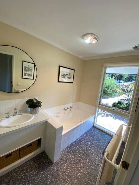 Mount Hope Estate Vineyard - Accommodation Port Hedland 2